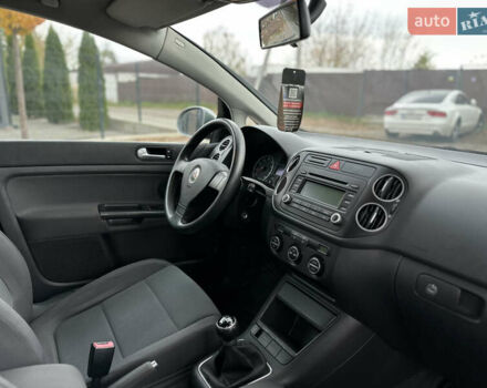 Серый Фольксваген Гольф Плюс, объемом двигателя 1.6 л и пробегом 211 тыс. км за 6600 $, фото 51 на Automoto.ua