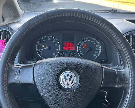 Серый Фольксваген Гольф Плюс, объемом двигателя 1.39 л и пробегом 238 тыс. км за 6000 $, фото 3 на Automoto.ua