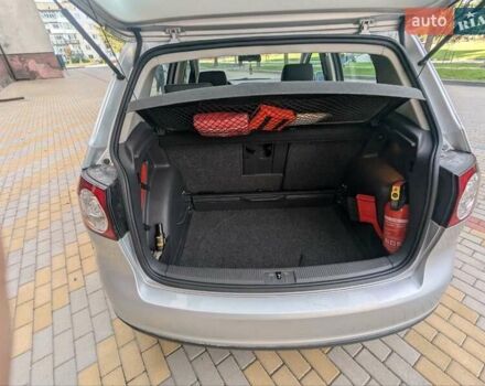 Сірий Фольксваген Golf Plus, об'ємом двигуна 1.6 л та пробігом 179 тис. км за 6395 $, фото 1 на Automoto.ua