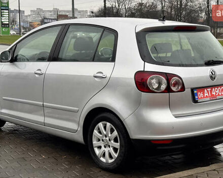 Сірий Фольксваген Golf Plus, об'ємом двигуна 1.6 л та пробігом 216 тис. км за 5850 $, фото 7 на Automoto.ua