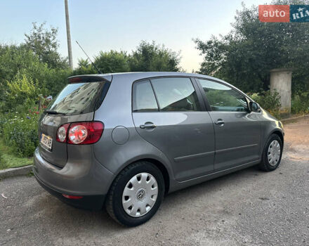 Сірий Фольксваген Golf Plus, об'ємом двигуна 1.6 л та пробігом 227 тис. км за 5400 $, фото 20 на Automoto.ua