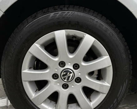 Серый Фольксваген Гольф Плюс, объемом двигателя 1.6 л и пробегом 171 тыс. км за 5699 $, фото 43 на Automoto.ua