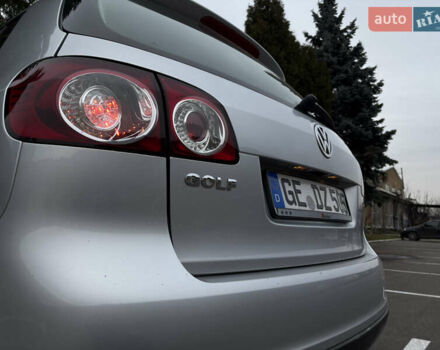 Серый Фольксваген Гольф Плюс, объемом двигателя 1.6 л и пробегом 170 тыс. км за 5999 $, фото 18 на Automoto.ua