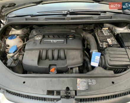 Серый Фольксваген Гольф Плюс, объемом двигателя 1.6 л и пробегом 200 тыс. км за 6850 $, фото 46 на Automoto.ua