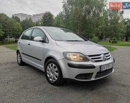 Серый Фольксваген Гольф Плюс, объемом двигателя 1.6 л и пробегом 255 тыс. км за 6300 $, фото 12 на Automoto.ua