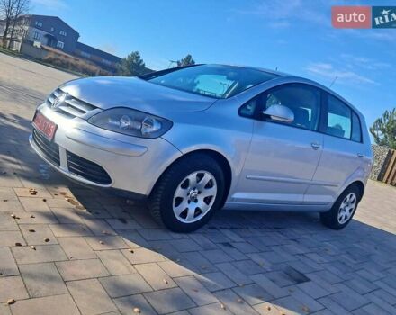 Сірий Фольксваген Golf Plus, об'ємом двигуна 1.6 л та пробігом 131 тис. км за 6850 $, фото 3 на Automoto.ua