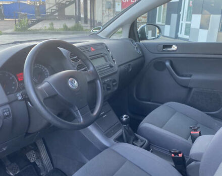 Сірий Фольксваген Golf Plus, об'ємом двигуна 1.6 л та пробігом 99 тис. км за 6600 $, фото 19 на Automoto.ua