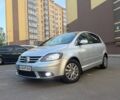 Сірий Фольксваген Golf Plus, об'ємом двигуна 1.6 л та пробігом 258 тис. км за 4799 $, фото 1 на Automoto.ua