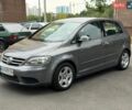 Сірий Фольксваген Golf Plus, об'ємом двигуна 1.6 л та пробігом 216 тис. км за 5700 $, фото 1 на Automoto.ua