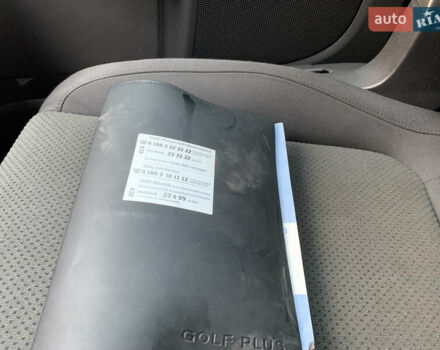 Серый Фольксваген Гольф Плюс, объемом двигателя 1.6 л и пробегом 200 тыс. км за 6850 $, фото 49 на Automoto.ua