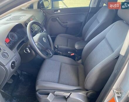 Серый Фольксваген Гольф Плюс, объемом двигателя 1.6 л и пробегом 183 тыс. км за 6999 $, фото 19 на Automoto.ua