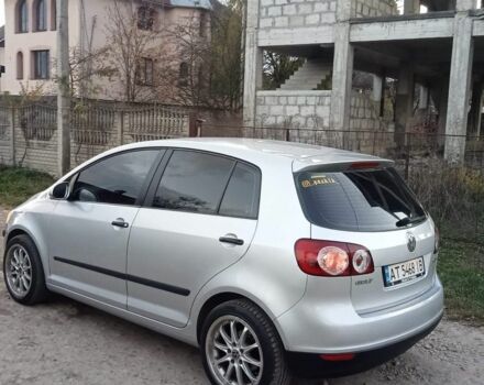 Сірий Фольксваген Golf Plus, об'ємом двигуна 1.6 л та пробігом 255 тис. км за 5300 $, фото 3 на Automoto.ua