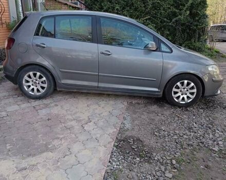 Сірий Фольксваген Golf Plus, об'ємом двигуна 1.97 л та пробігом 299 тис. км за 5233 $, фото 3 на Automoto.ua