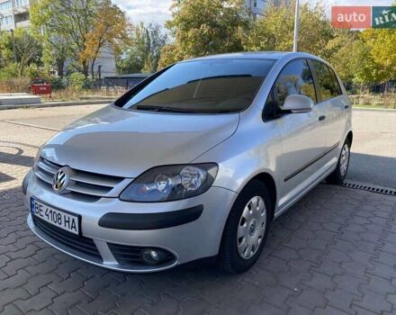 Серый Фольксваген Гольф Плюс, объемом двигателя 1.6 л и пробегом 183 тыс. км за 6999 $, фото 14 на Automoto.ua