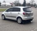 Серый Фольксваген Гольф Плюс, объемом двигателя 1.4 л и пробегом 225 тыс. км за 6000 $, фото 2 на Automoto.ua