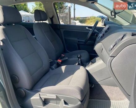 Серый Фольксваген Гольф Плюс, объемом двигателя 1.6 л и пробегом 206 тыс. км за 5990 $, фото 11 на Automoto.ua