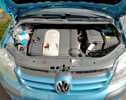 Сірий Фольксваген Golf Plus, об'ємом двигуна 1.6 л та пробігом 242 тис. км за 6999 $, фото 6 на Automoto.ua