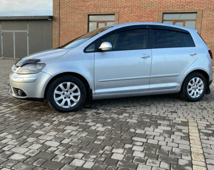 Серый Фольксваген Гольф Плюс, объемом двигателя 1.6 л и пробегом 268 тыс. км за 4900 $, фото 13 на Automoto.ua