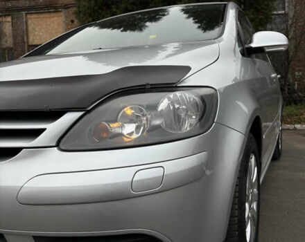 Серый Фольксваген Гольф Плюс, объемом двигателя 1.6 л и пробегом 170 тыс. км за 5999 $, фото 7 на Automoto.ua