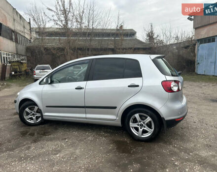 Серый Фольксваген Гольф Плюс, объемом двигателя 1.6 л и пробегом 180 тыс. км за 6200 $, фото 22 на Automoto.ua