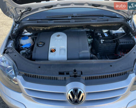 Серый Фольксваген Гольф Плюс, объемом двигателя 1.6 л и пробегом 218 тыс. км за 6300 $, фото 39 на Automoto.ua