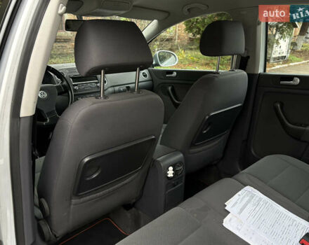 Серый Фольксваген Гольф Плюс, объемом двигателя 1.6 л и пробегом 170 тыс. км за 5999 $, фото 30 на Automoto.ua