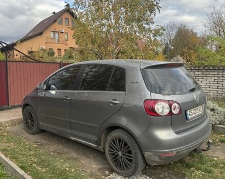 Серый Фольксваген Гольф Плюс, объемом двигателя 1.6 л и пробегом 209 тыс. км за 5500 $, фото 3 на Automoto.ua