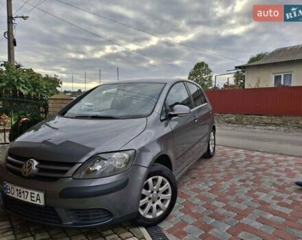 Сірий Фольксваген Golf Plus, об'ємом двигуна 1.6 л та пробігом 170 тис. км за 4700 $, фото 1 на Automoto.ua