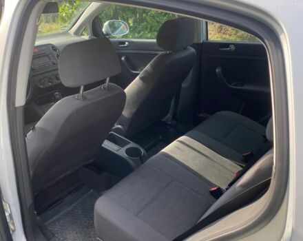 Серый Фольксваген Гольф Плюс, объемом двигателя 1.4 л и пробегом 240 тыс. км за 5500 $, фото 5 на Automoto.ua