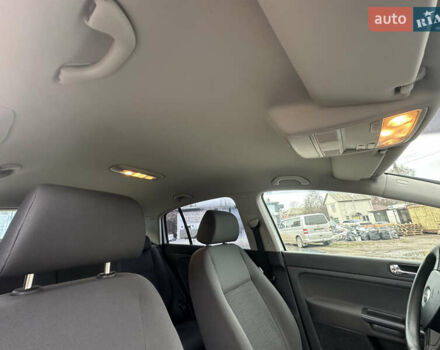 Серый Фольксваген Гольф Плюс, объемом двигателя 1.6 л и пробегом 180 тыс. км за 6200 $, фото 36 на Automoto.ua