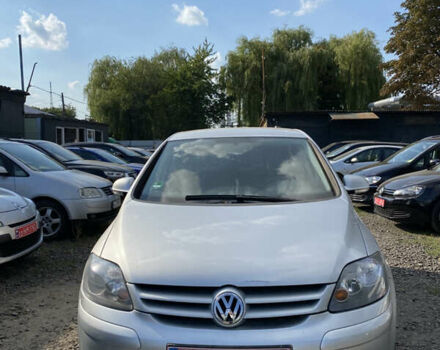 Сірий Фольксваген Golf Plus, об'ємом двигуна 1.6 л та пробігом 181 тис. км за 5350 $, фото 1 на Automoto.ua