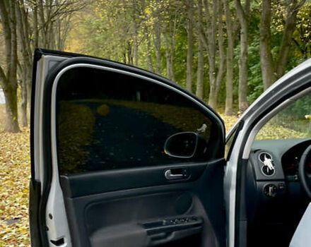 Сірий Фольксваген Golf Plus, об'ємом двигуна 1.6 л та пробігом 211 тис. км за 6500 $, фото 18 на Automoto.ua