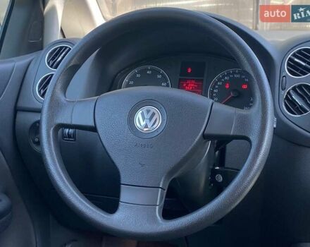 Серый Фольксваген Гольф Плюс, объемом двигателя 1.6 л и пробегом 206 тыс. км за 5990 $, фото 12 на Automoto.ua