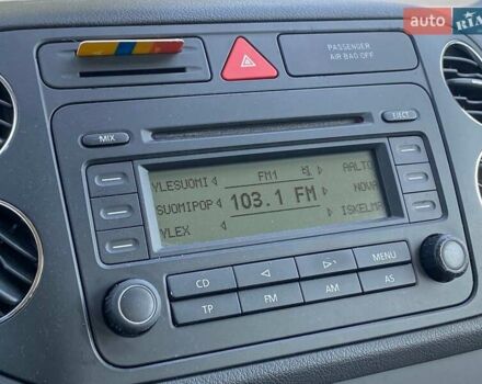 Серый Фольксваген Гольф Плюс, объемом двигателя 1.6 л и пробегом 206 тыс. км за 5990 $, фото 15 на Automoto.ua