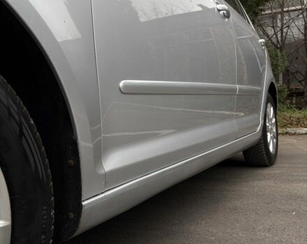 Серый Фольксваген Гольф Плюс, объемом двигателя 1.6 л и пробегом 170 тыс. км за 5999 $, фото 2 на Automoto.ua