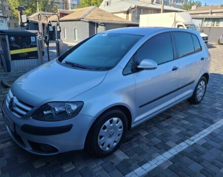 Серый Фольксваген Гольф Плюс, объемом двигателя 1.6 л и пробегом 182 тыс. км за 6400 $, фото 5 на Automoto.ua