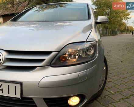 Серый Фольксваген Гольф Плюс, объемом двигателя 1.6 л и пробегом 200 тыс. км за 6850 $, фото 2 на Automoto.ua