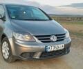 Серый Фольксваген Гольф Плюс, объемом двигателя 1.6 л и пробегом 226 тыс. км за 5300 $, фото 3 на Automoto.ua