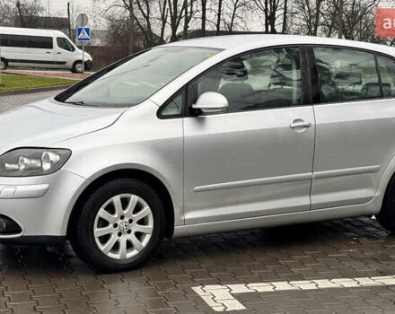 Сірий Фольксваген Golf Plus, об'ємом двигуна 1.6 л та пробігом 216 тис. км за 5850 $, фото 2 на Automoto.ua