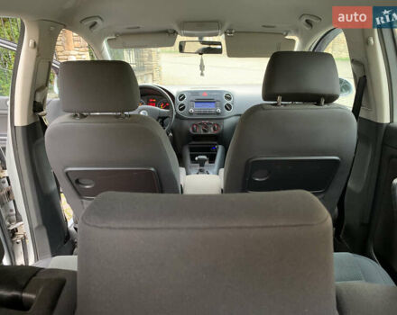 Серый Фольксваген Гольф Плюс, объемом двигателя 1.6 л и пробегом 200 тыс. км за 6850 $, фото 34 на Automoto.ua