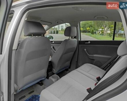 Серый Фольксваген Гольф Плюс, объемом двигателя 1.6 л и пробегом 255 тыс. км за 6300 $, фото 20 на Automoto.ua