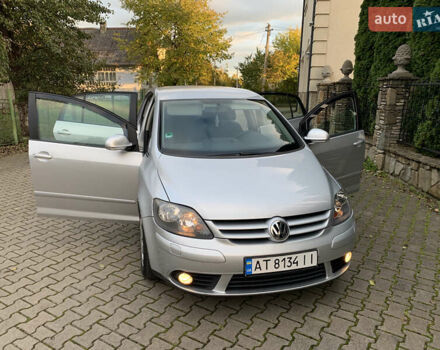 Серый Фольксваген Гольф Плюс, объемом двигателя 1.6 л и пробегом 200 тыс. км за 6850 $, фото 9 на Automoto.ua