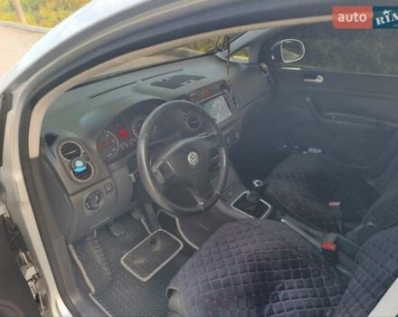 Серый Фольксваген Гольф Плюс, объемом двигателя 2 л и пробегом 192 тыс. км за 8850 $, фото 24 на Automoto.ua