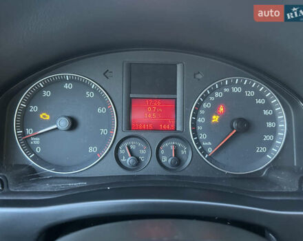 Серый Фольксваген Гольф Плюс, объемом двигателя 1.39 л и пробегом 238 тыс. км за 6000 $, фото 17 на Automoto.ua