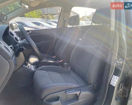 Серый Фольксваген Гольф Плюс, объемом двигателя 1.6 л и пробегом 206 тыс. км за 5990 $, фото 8 на Automoto.ua