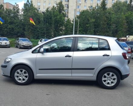 Сірий Фольксваген Golf Plus, об'ємом двигуна 0 л та пробігом 150 тис. км за 6299 $, фото 3 на Automoto.ua