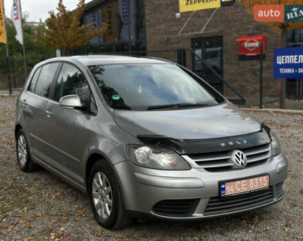 Серый Фольксваген Гольф Плюс, объемом двигателя 1.6 л и пробегом 211 тыс. км за 6600 $, фото 2 на Automoto.ua