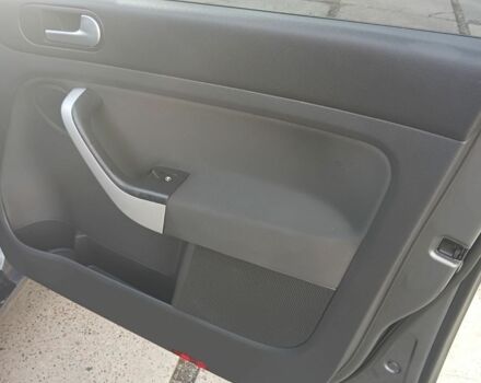 Серый Фольксваген Гольф Плюс, объемом двигателя 1.7 л и пробегом 268 тыс. км за 5400 $, фото 13 на Automoto.ua