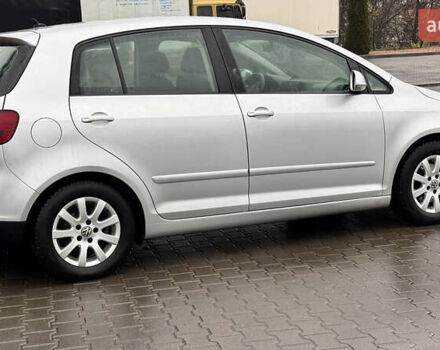 Сірий Фольксваген Golf Plus, об'ємом двигуна 1.6 л та пробігом 216 тис. км за 5850 $, фото 11 на Automoto.ua