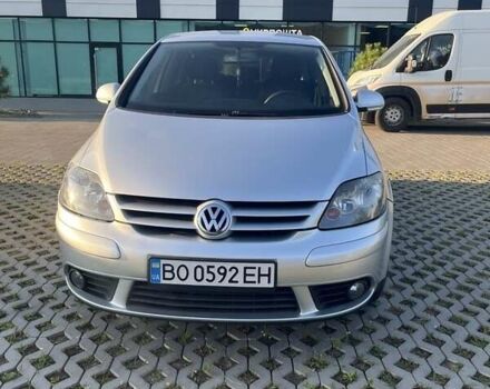 Сірий Фольксваген Golf Plus, об'ємом двигуна 1.6 л та пробігом 251 тис. км за 6400 $, фото 2 на Automoto.ua